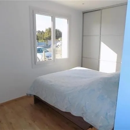 Holiday home Maison Saint-palais-sur-mer, 4 Pieces, 6 Personnes - Fr-1-305-838 Saint-Palais-sur-Mer