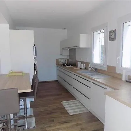 Maison Saint-palais-sur-mer, 4 Pieces, 6 Personnes - Fr-1-305-838 Holiday home